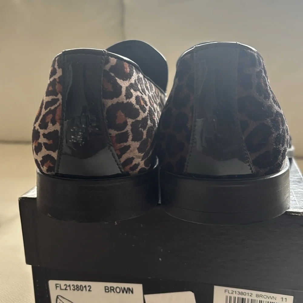 Saks Fifth Ave leopard - Picture 4 of 8